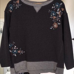 Oversized Floral Embroidered Sweatshirt